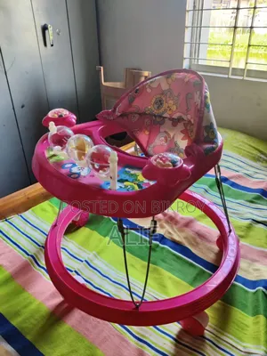 বেবি ওয়াকার