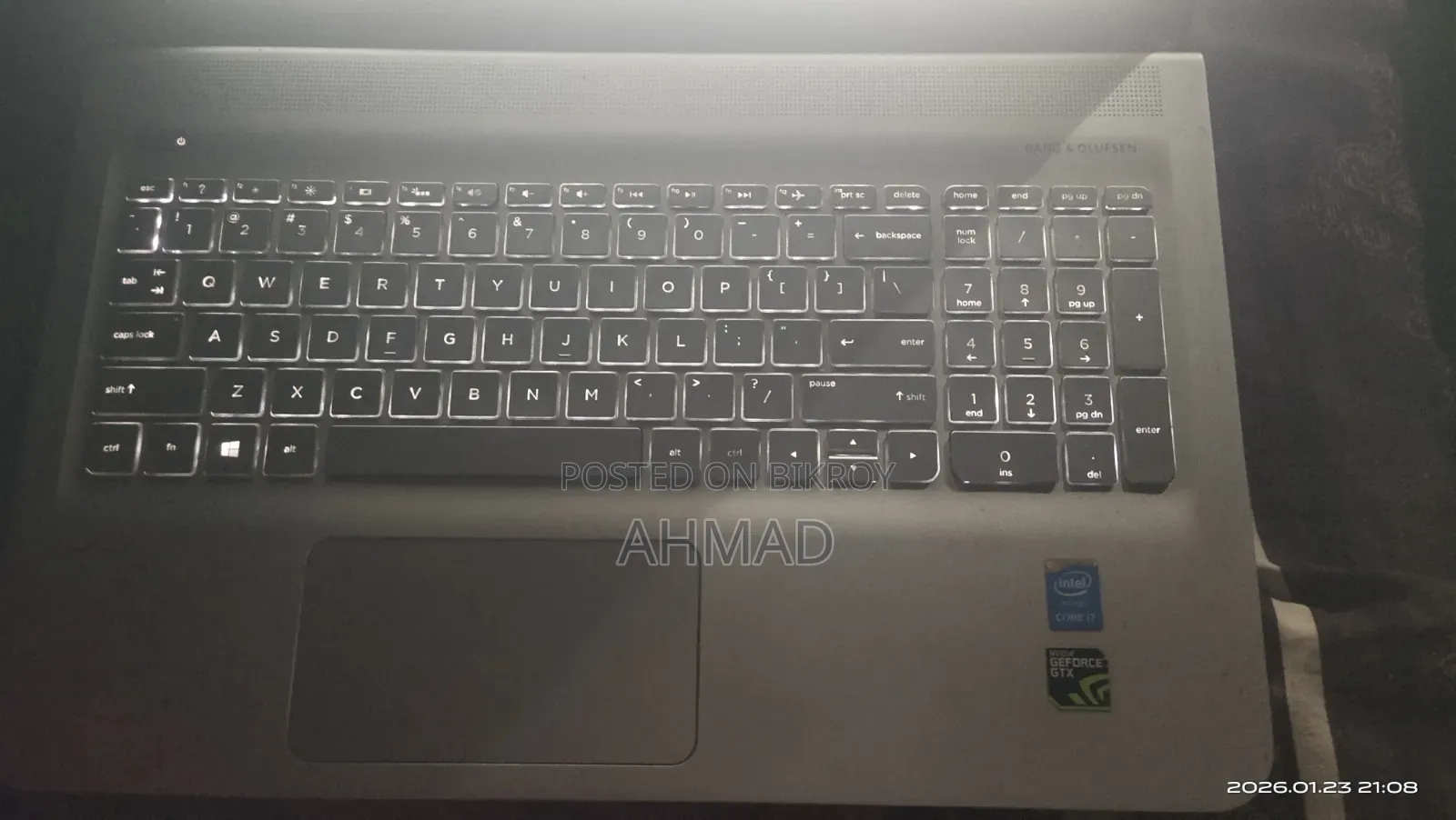 Laptop HP 15-Da3007nia 8GB Intel Core I7 HDD+SSD 500GB