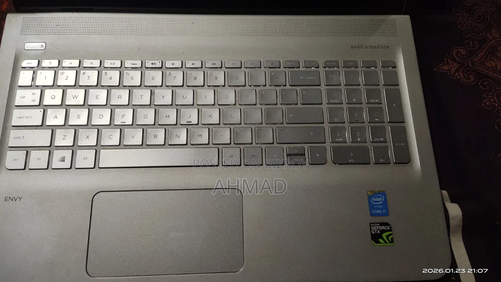 Laptop HP 15-Da3007nia 8GB Intel Core I7 HDD+SSD 500GB