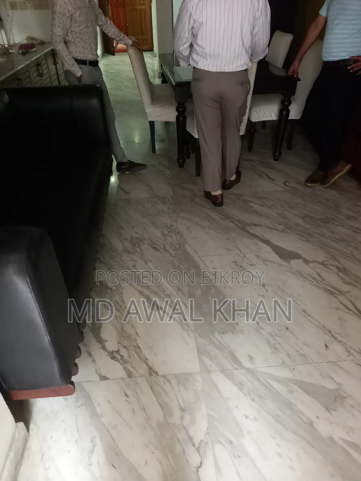 বাংলাদেশে বনানীতে ৩ বেডরুমের অ্যাপার্টমেন্ট বিক্রয়ের জন্য