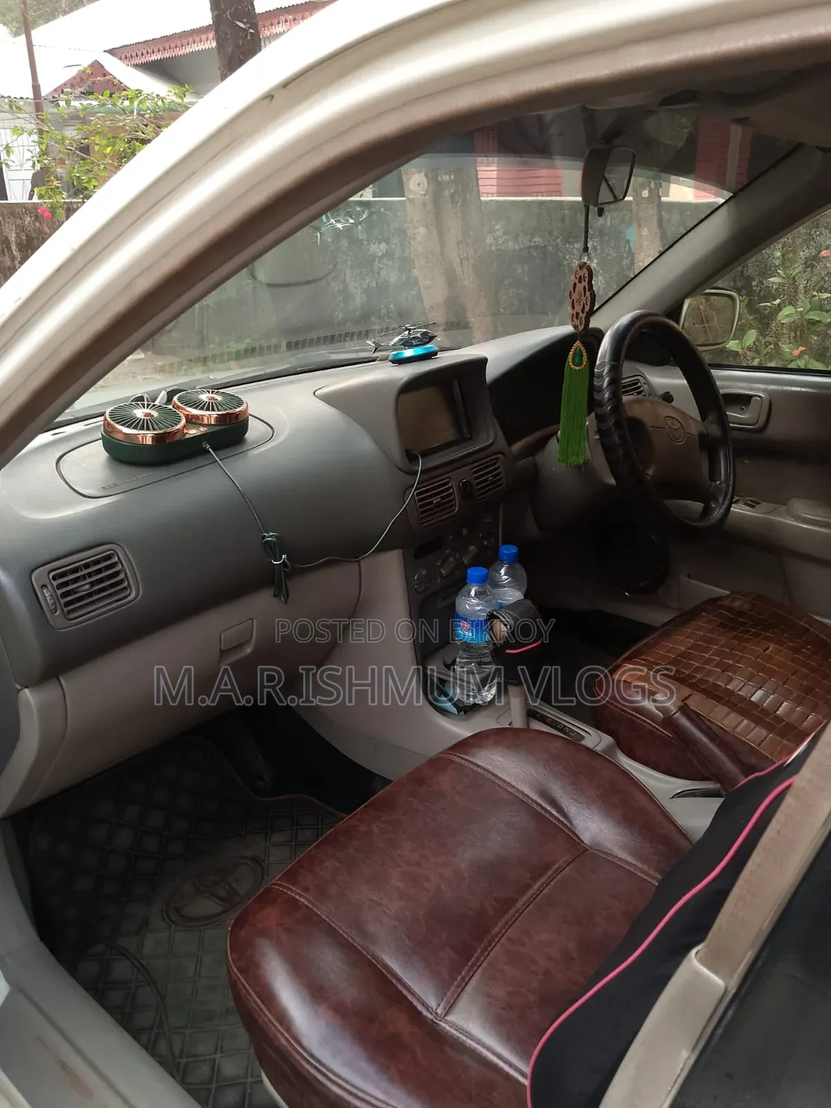 Toyota Corolla 1997 White