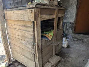  মুরগির দোতলা খোপ বিক্রয়