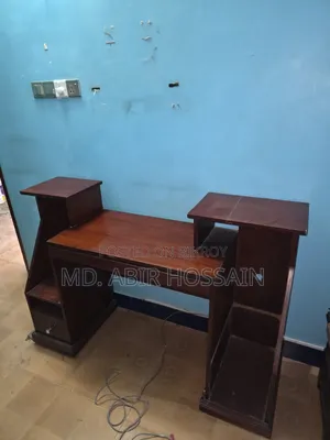Computer Table
