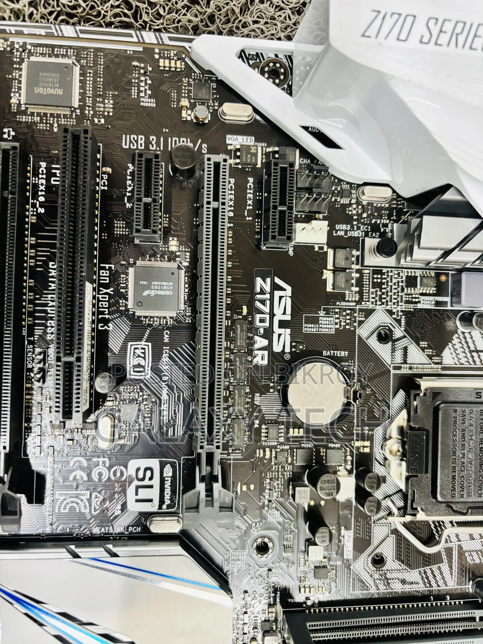 Asus Z170-Ar গেমিং মাদারবোর্ড