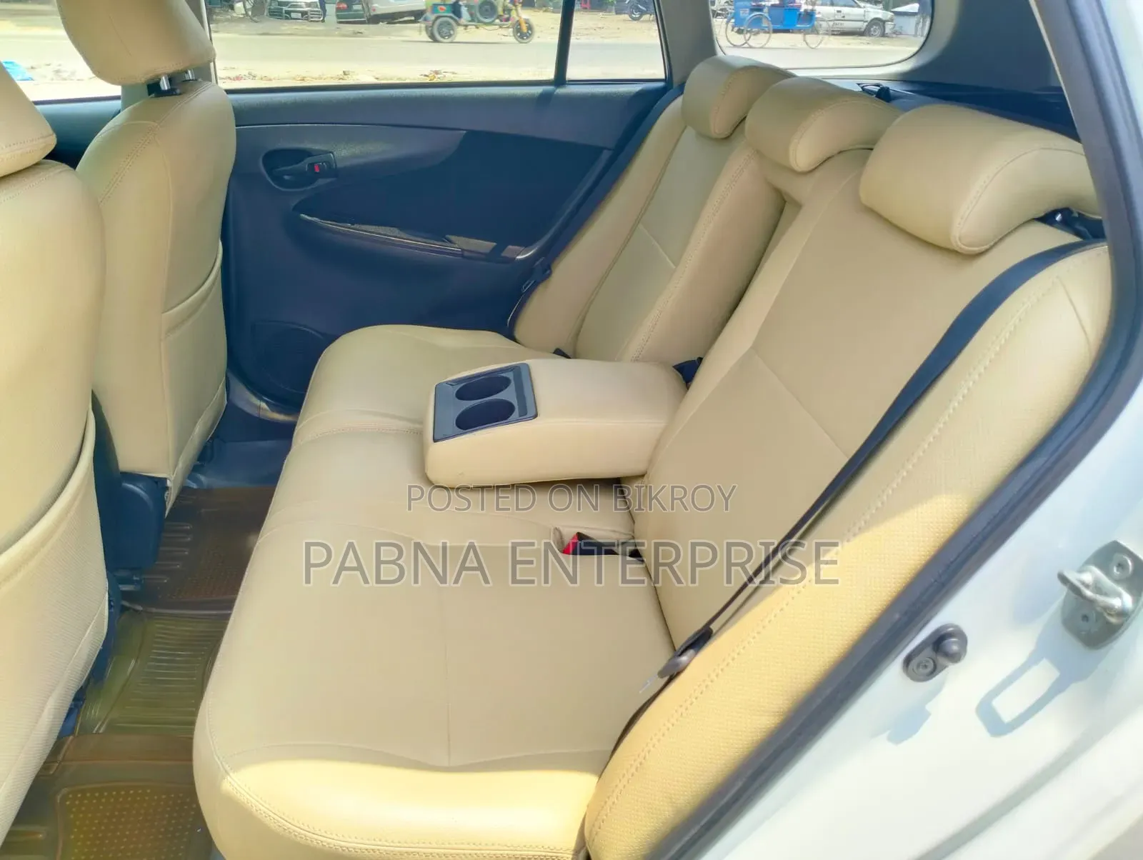 Toyota Corolla Fielder 2010 White