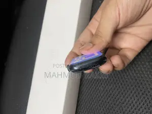 Apple Watch Series 7 (45 mm)