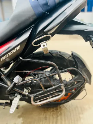 Hero Thriller 160R Refresh 2021 Red
