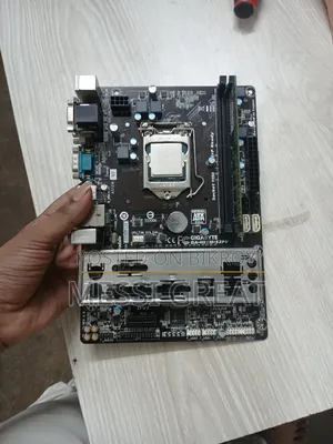 Gigabyte H81M Motherboard, i3 4th Gen Processor, and RAM Combo