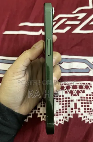 Apple iPhone 13 128 GB Green