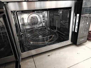 Whirlpool 30l ওভেন বিক্রি করা হবে।