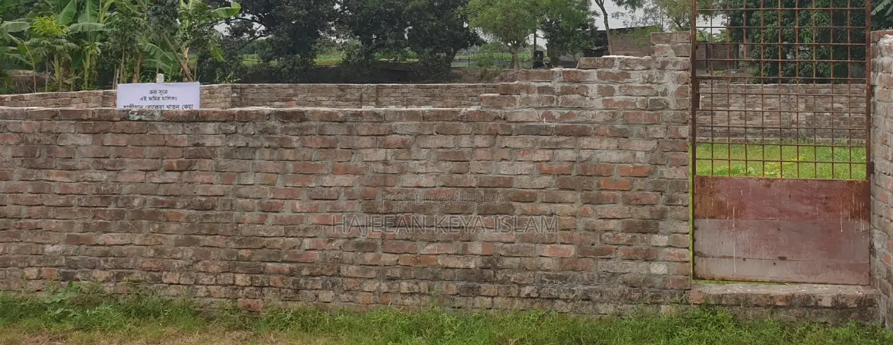 জমি বিক্রয়: বাড়ি করার উপযোগী আবাসিক প্লটে জমি