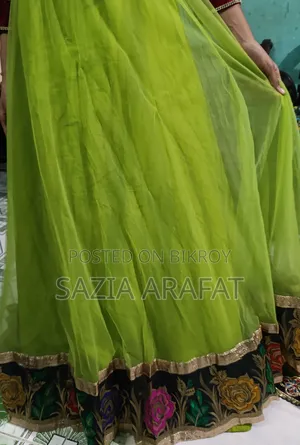 Lahenga R Dupata