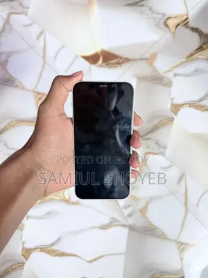 Apple iPhone 12 128 GB White