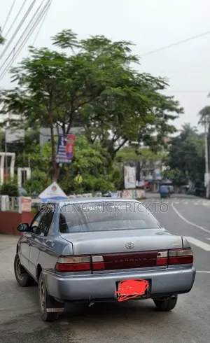 Toyota Corolla Automatic 1995 Gray
