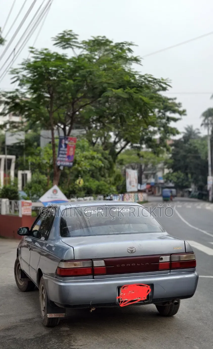 Toyota Corolla Automatic 1995 Gray