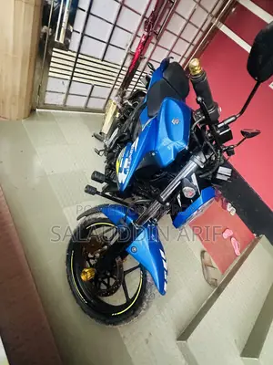 Suzuki GS150R 2023 Blue