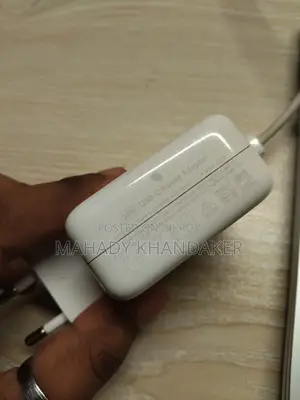 ল্যাপটপ Apple MacBook Air 2024 M3 13-Inch 16GB Apple M3 SSD 512GB