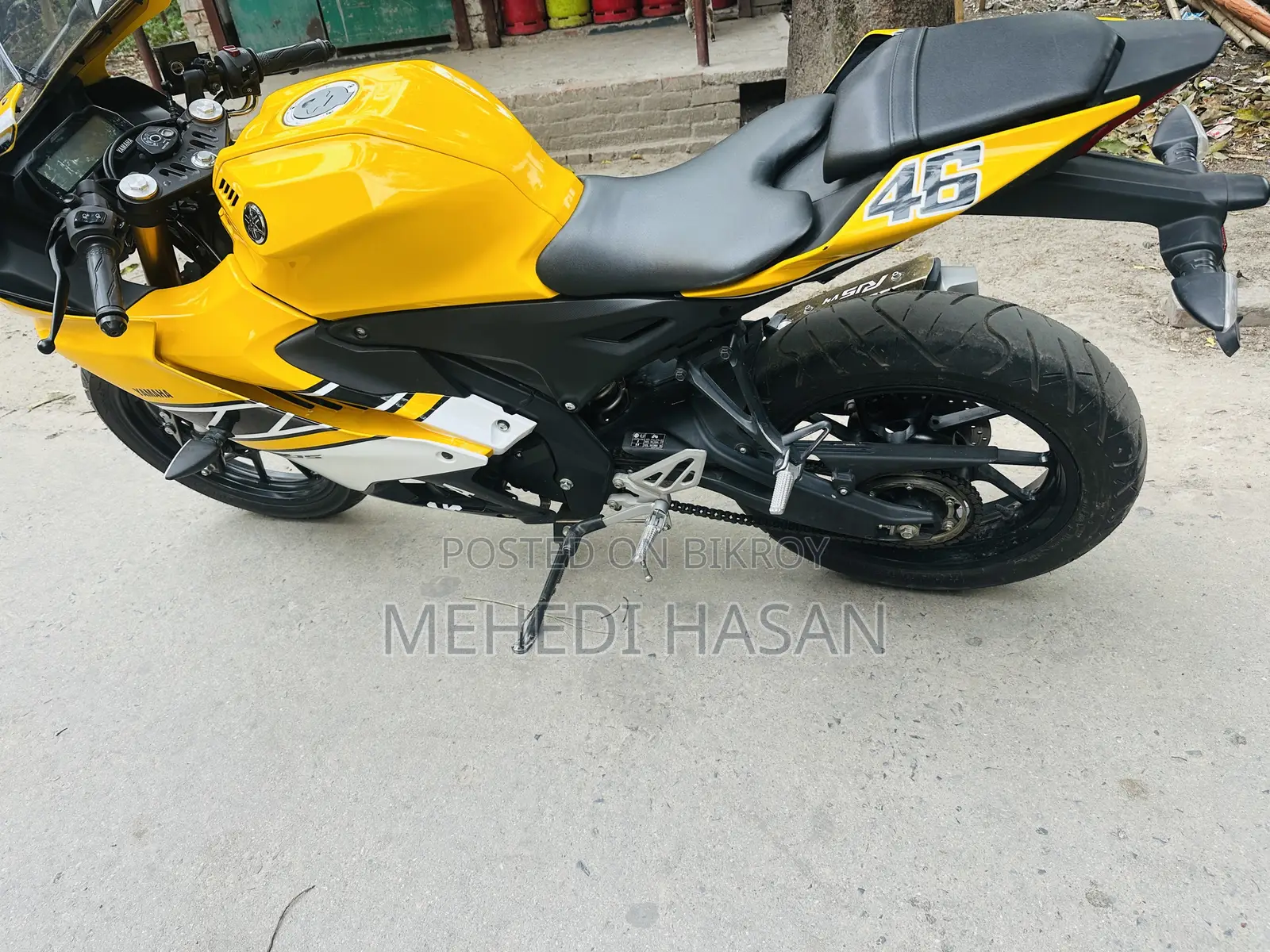 Yamaha R1 2025 Yellow