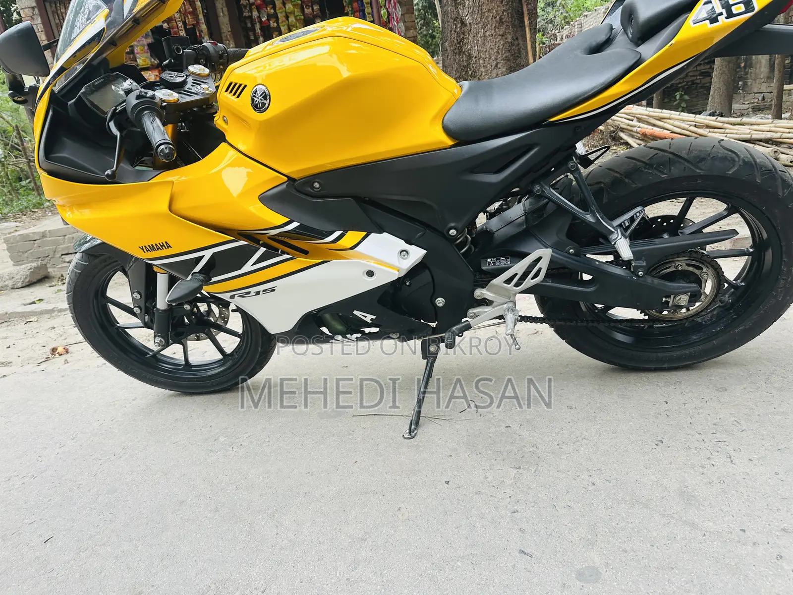 Yamaha R1 2025 Yellow