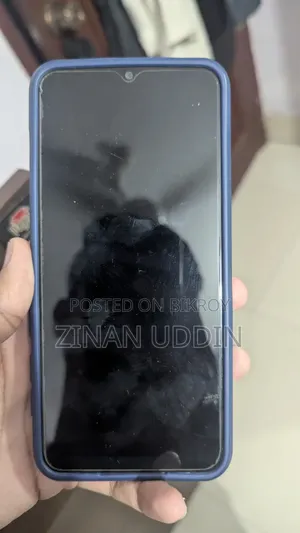 Samsung A10 32 GB Black