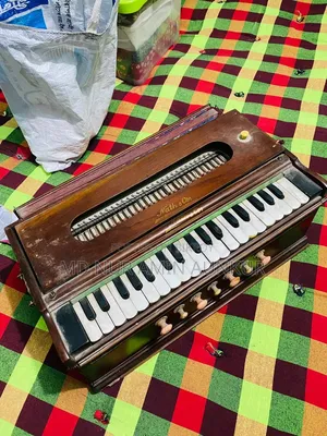 Harmonium Nath Co
