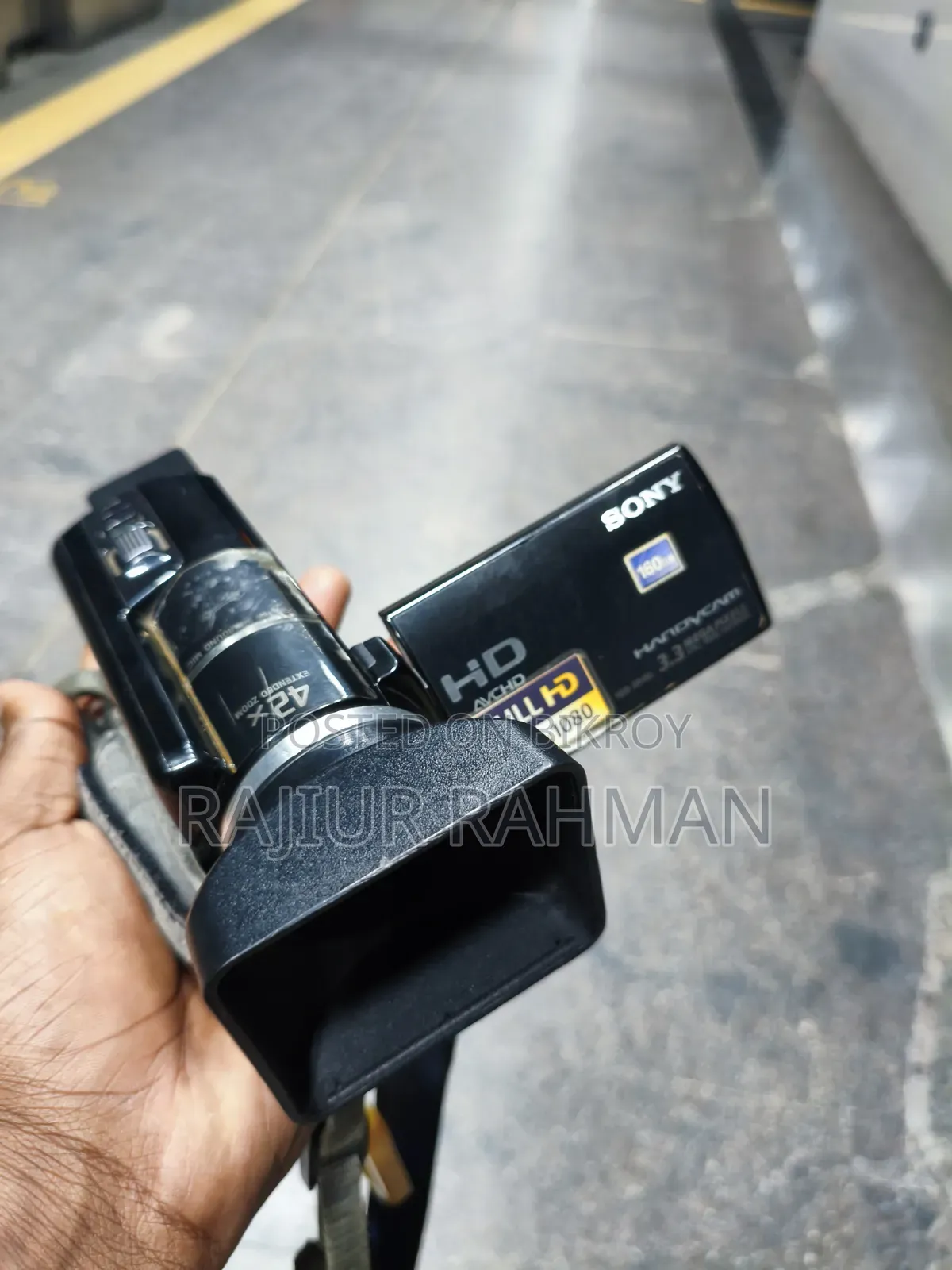 Sony HDR-Xr160 Touch Screen Handycam. Microphone Supported.