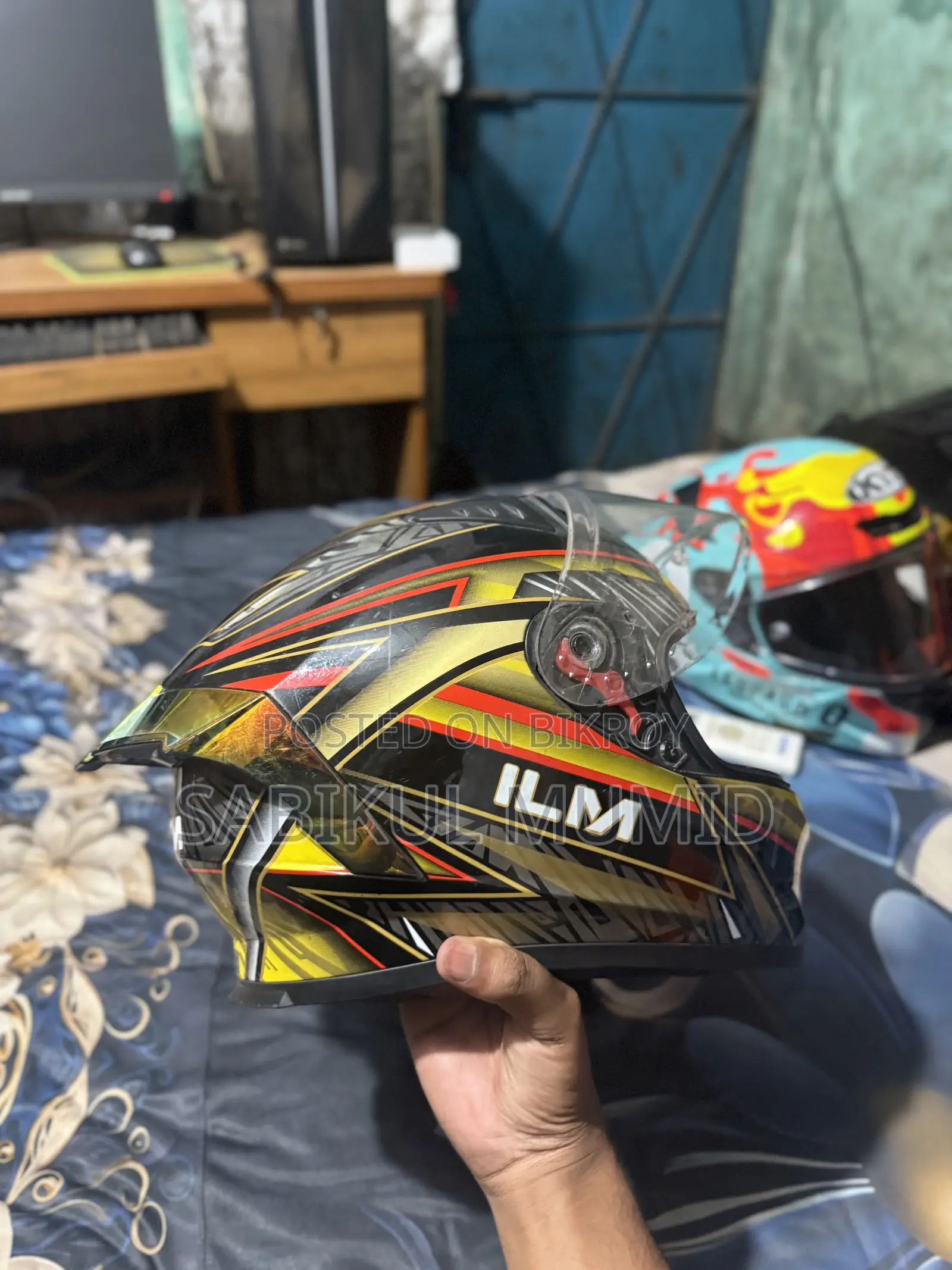 Ilm Helmet