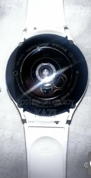 Samsung Galaxy Watch5 44mm Wifi 1.5gb Ram/16gb Storage - Scratchless