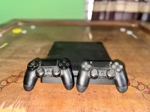 Ps4 Slim 1tb for Sale – 2 Controllers – Good Condition