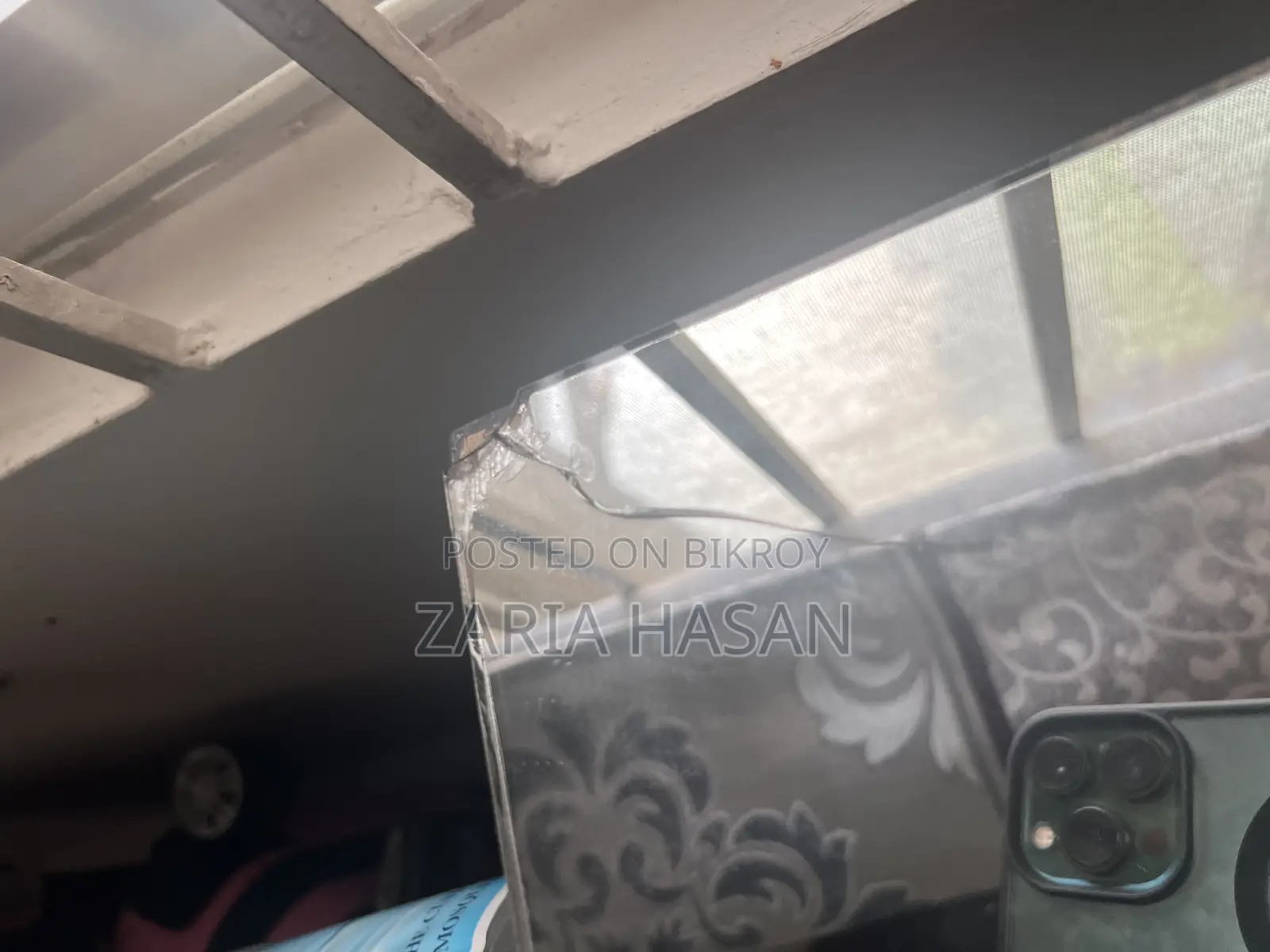 Mirror Almari