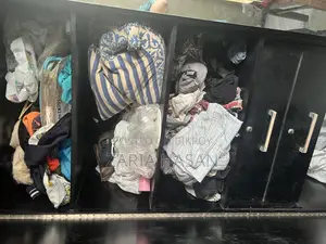 Mirror Almari