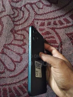 Tecno Spark Go 64 GB Blue