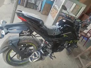 New Suzuki Gixxer SF 2026 Black