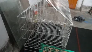 একটি বড় খাঁচা