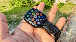 Apple Watch 8