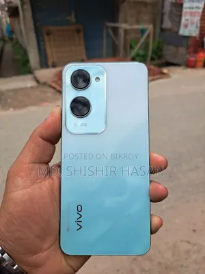 Vivo Y18 128 GB Bronze