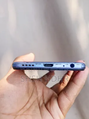 Vivo Y21 64 GB Blue