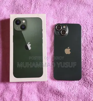 Apple iPhone 13 256 GB Green
