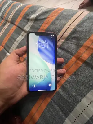 Apple iPhone 11 64 GB Red