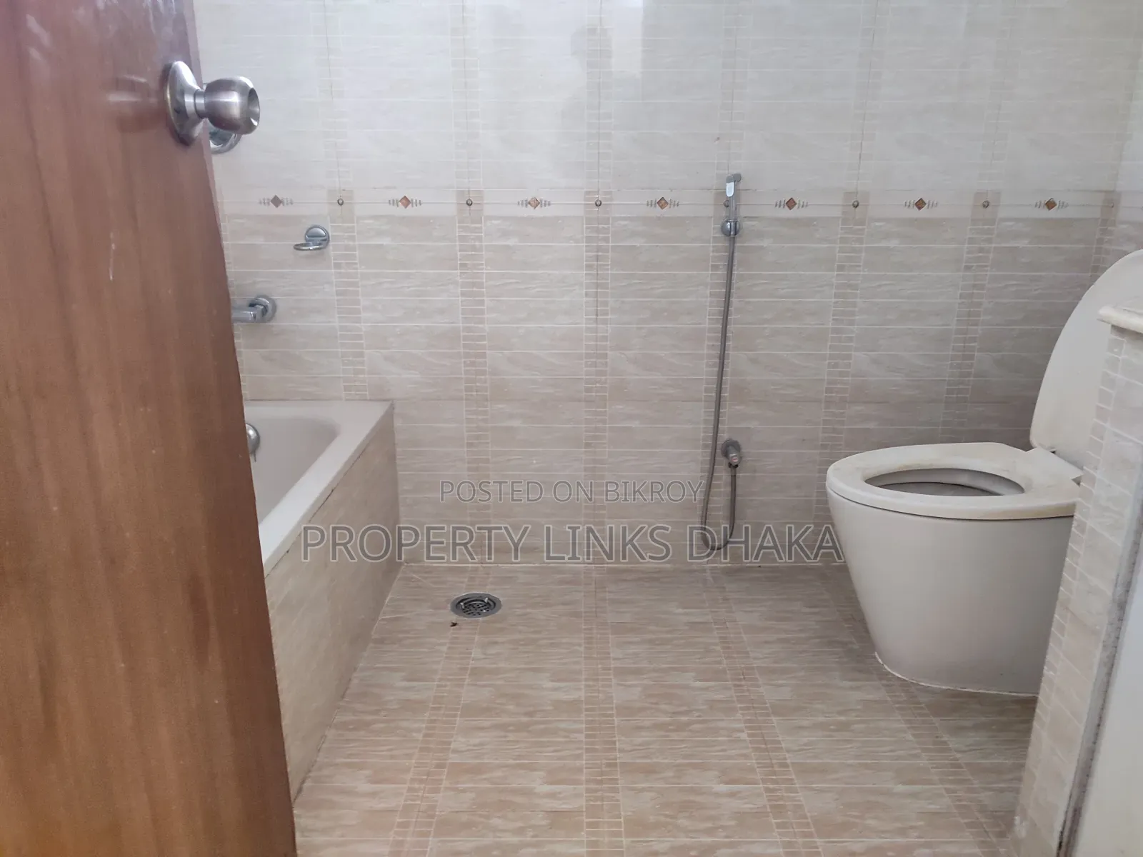 3bdrm Apartment in Banani for Rent