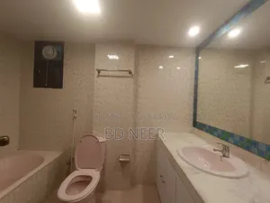 ফার্নিশড ৩ বেডরুমের অ্যাপার্টমেন্ট ভাড়ার জন্য