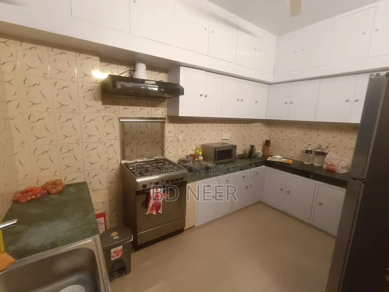 ফার্নিশড ৩ বেডরুমের অ্যাপার্টমেন্ট ভাড়ার জন্য