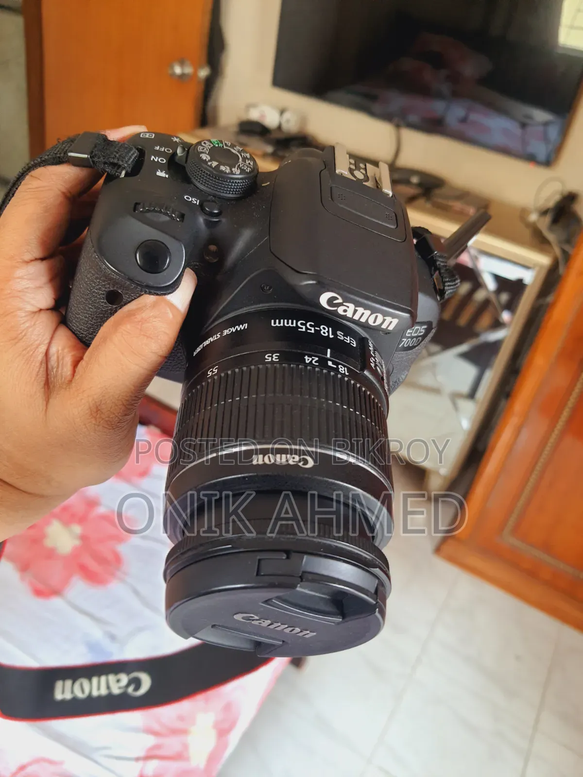 Canon 700d Touchscreen Dslr With Lens