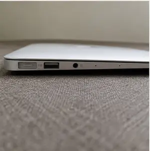 Laptop Apple MacBook 2017 8GB Intel Core i5 SSD 500GB