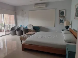 গুলশানে ভাড়ার জন্য ফার্নিশড ৪ বেডরুমের অ্যাপার্টমেন্ট