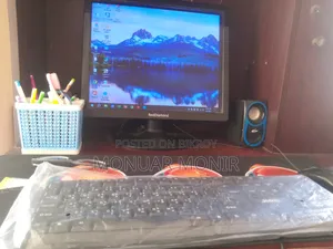Desktop Computer 8GB Intel Pentium HDD+SSD 320GB