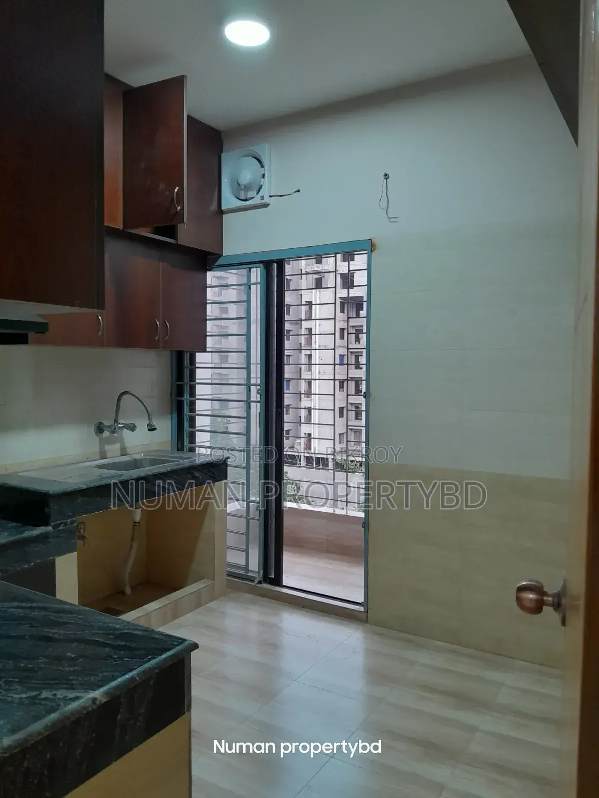 4-bedroom Apartment in Numan Propertybd, Basundhara for Rent