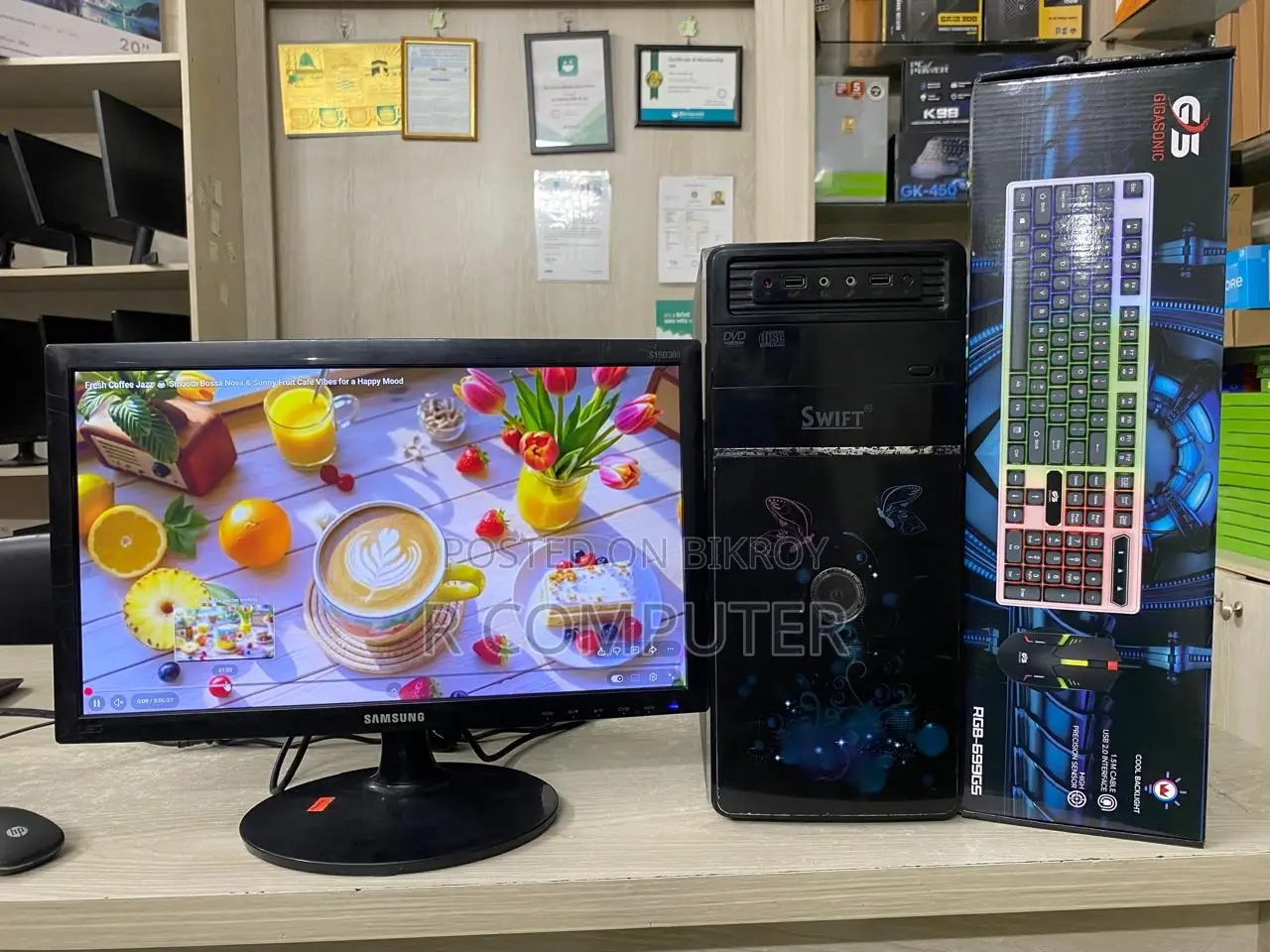 Desktop Computer 4GB Intel HDD 320GB