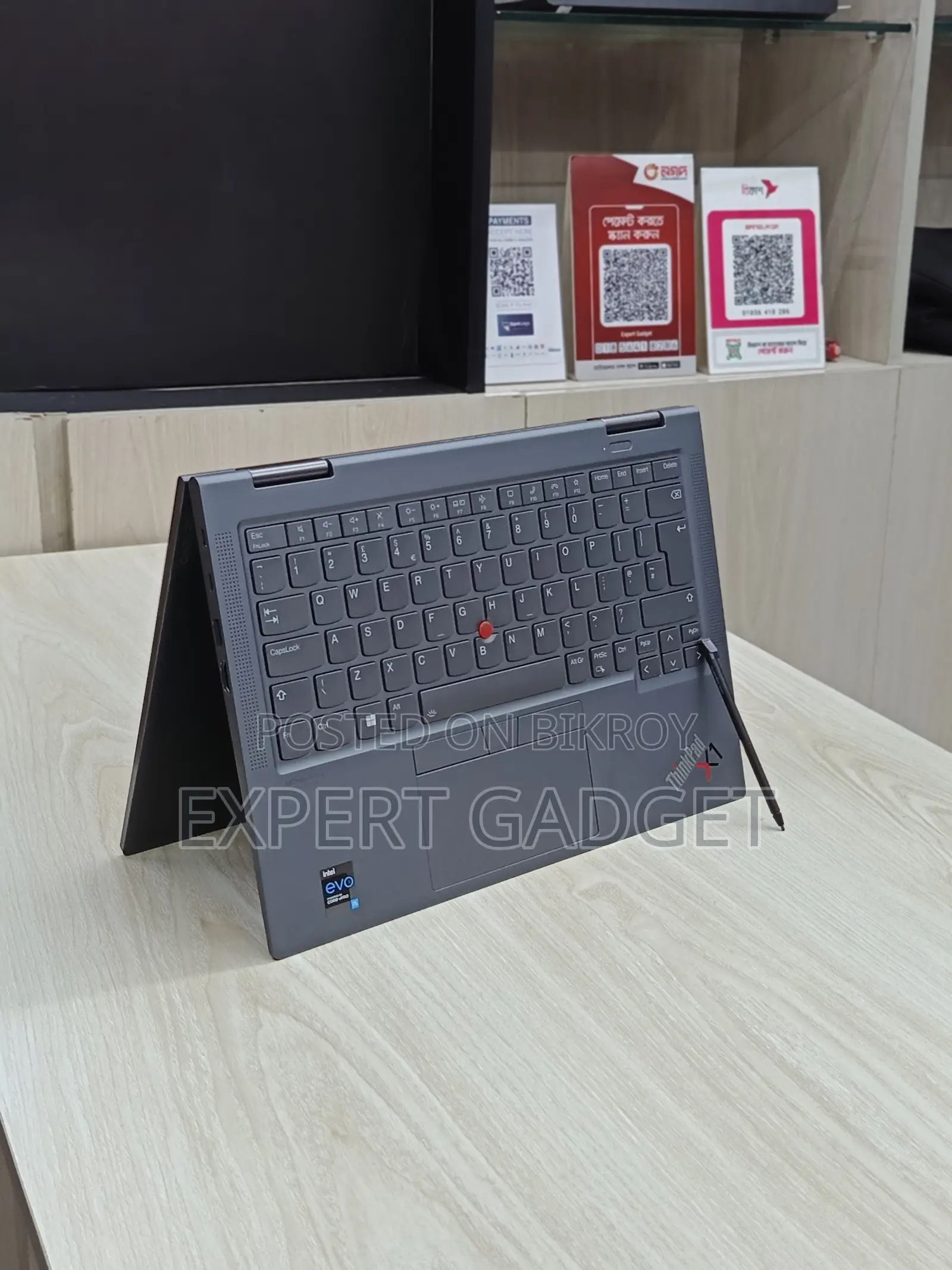 Laptop Lenovo ThinkPad X1 Yoga 16GB Intel Core I5 SSD 256GB