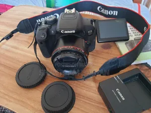Canon 700d With Prime Lens